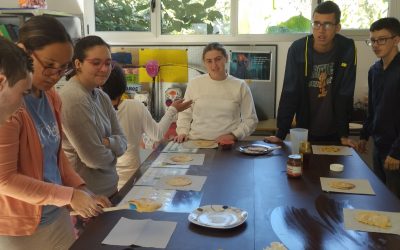 Tortitas en el taller de hostelería