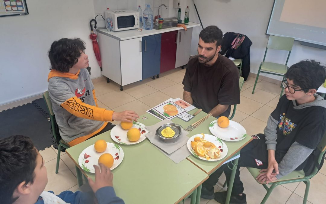 Día de la naranja en el aula