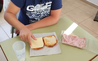 Preparamos sándwich con cola-cao