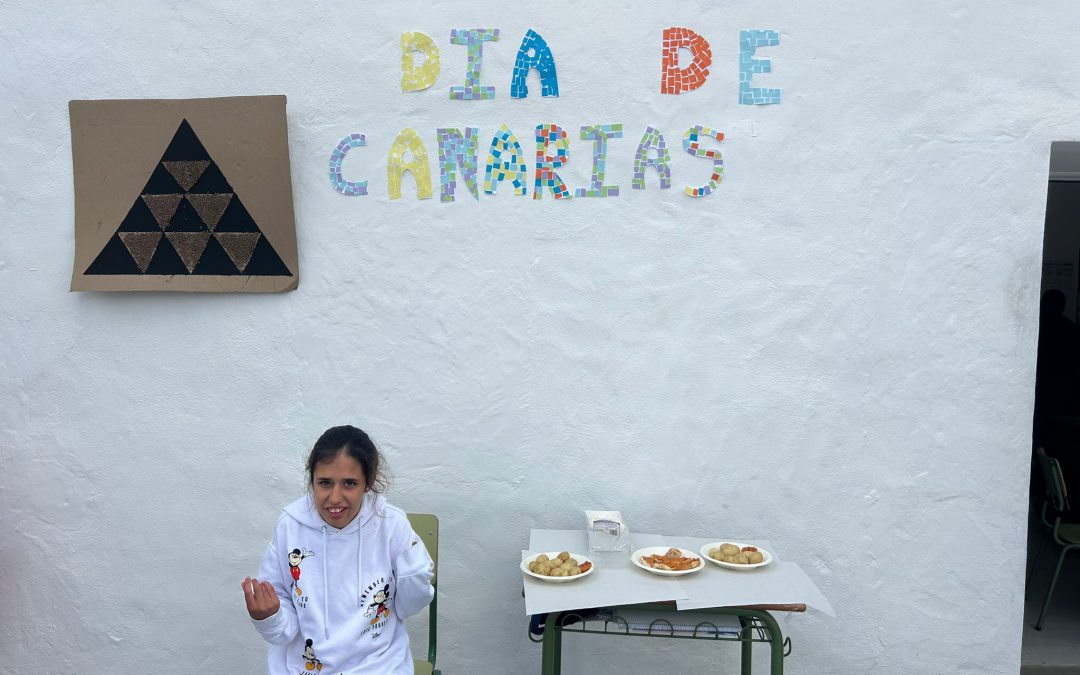 Trabajamos el día de canarias