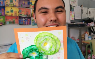 Ilustración: Flores de papel con degradado