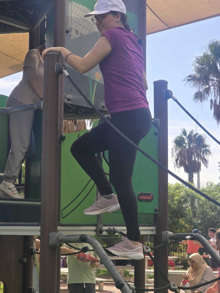 20251030_103935-768x1024