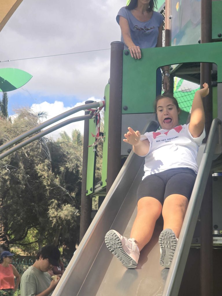 20251030_104205-768x1024