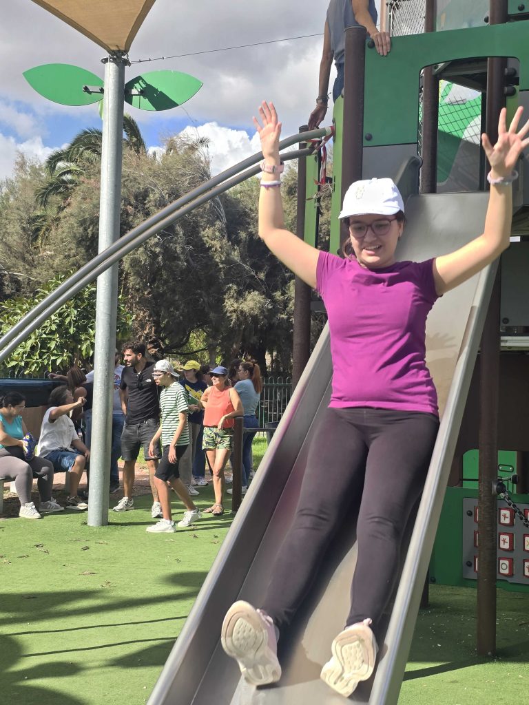 20251030_104333-768x1024