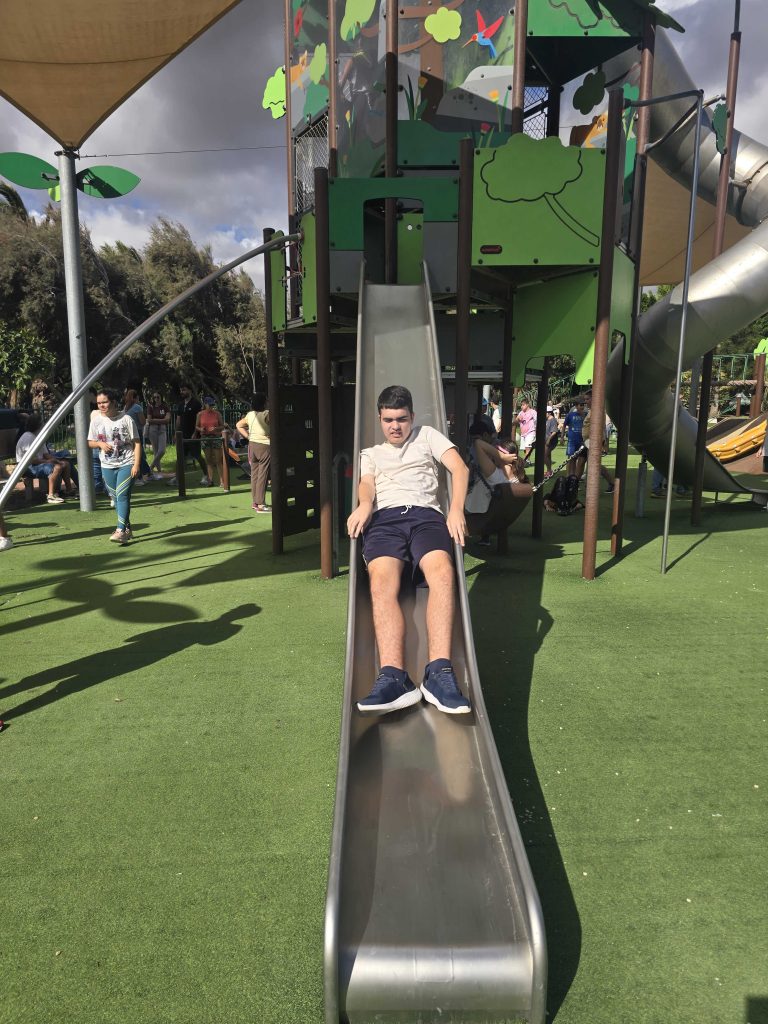 20251030_104647-768x1024