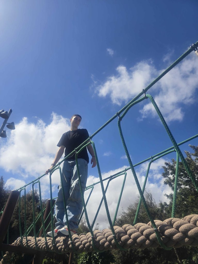 20251030_120823-768x1024