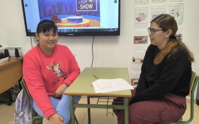 Entrevistas en el aula de la Unidad H