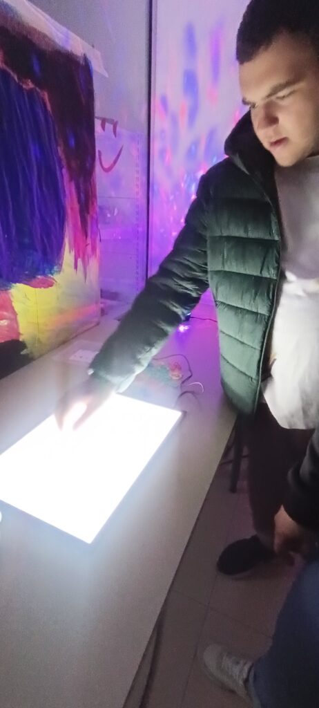 IMG_20260326_095653-462x1024